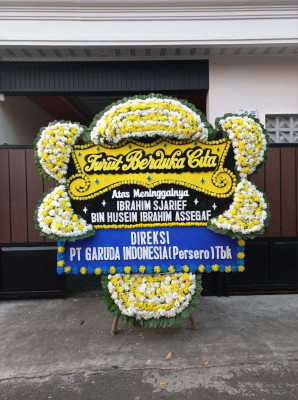 Papan Bunga Duka di Purbaratu