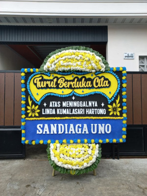 Papan Bunga Duka di Purbaratu